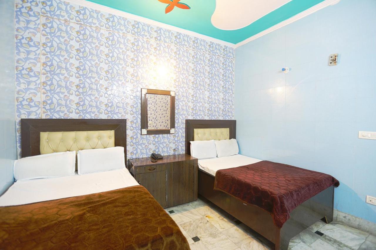 Spot On 43436 Hotel Mannat Spot Moradabad Ngoại thất bức ảnh