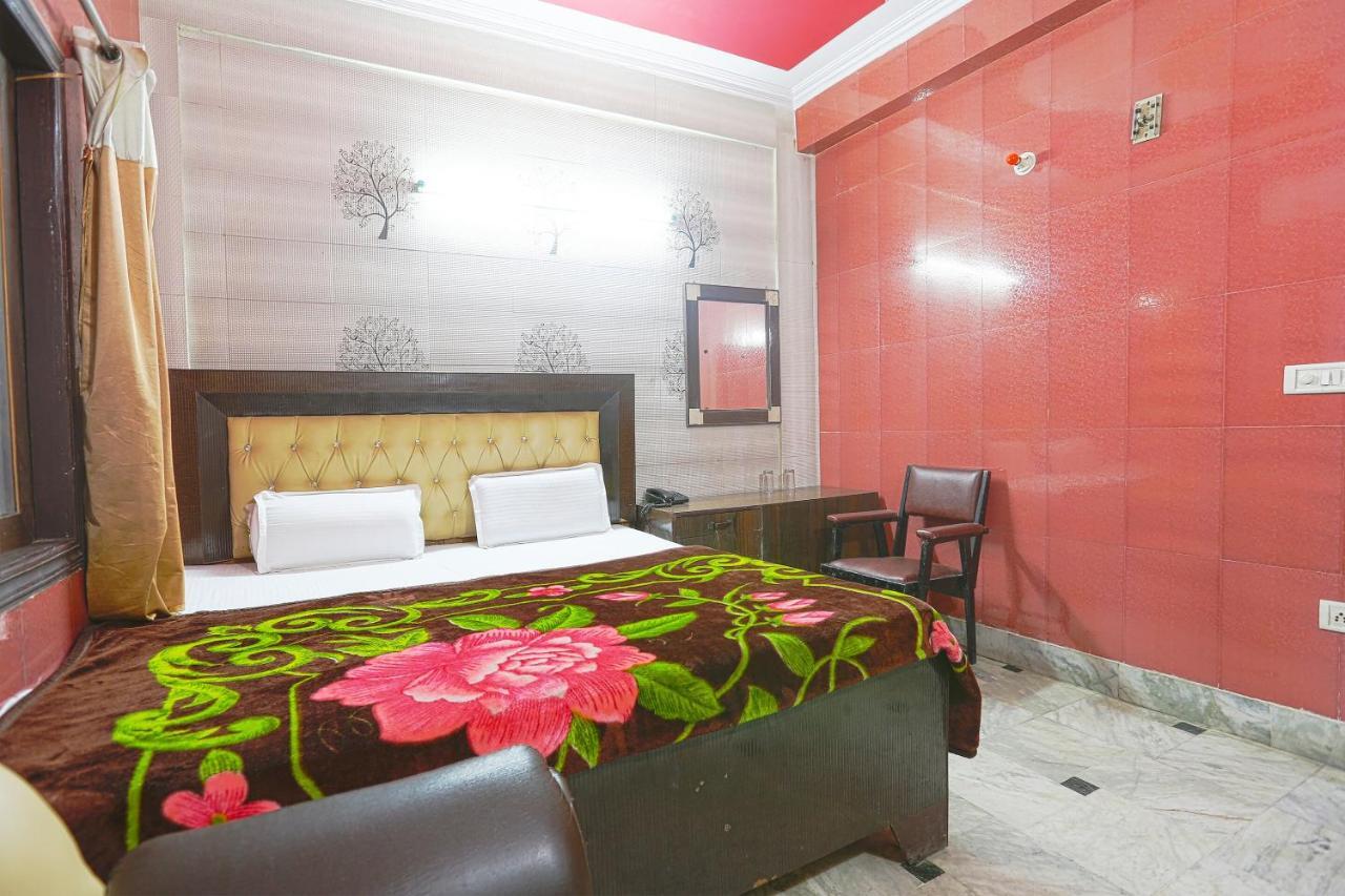 Spot On 43436 Hotel Mannat Spot Moradabad Ngoại thất bức ảnh