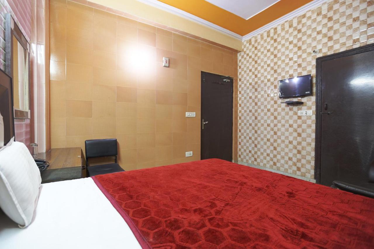 Spot On 43436 Hotel Mannat Spot Moradabad Ngoại thất bức ảnh